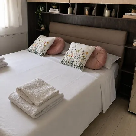Elica Near Airport & Private Garden ברגמו