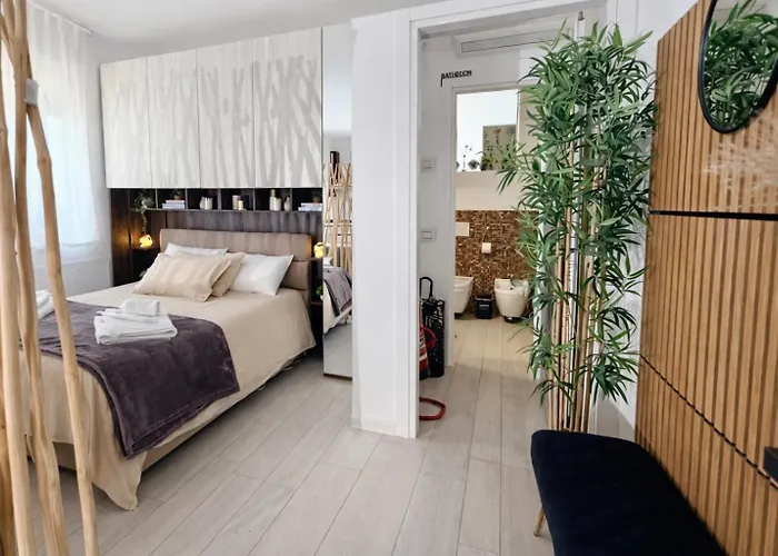 Elica Garden Piano Terra Con Giardino Privato *