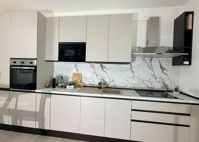 Elica Garden Piano Terra Con Giardino Privato Bergamo