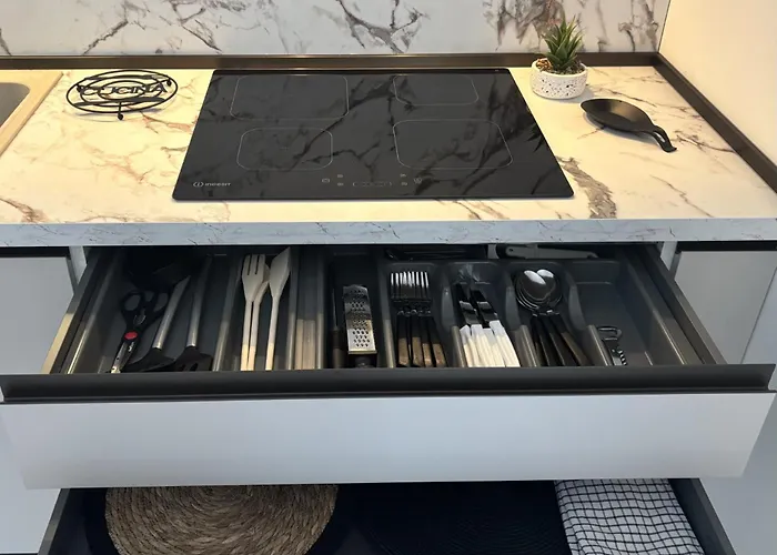 Apartment Elica Garden Piano Terra Con Giardino Privato