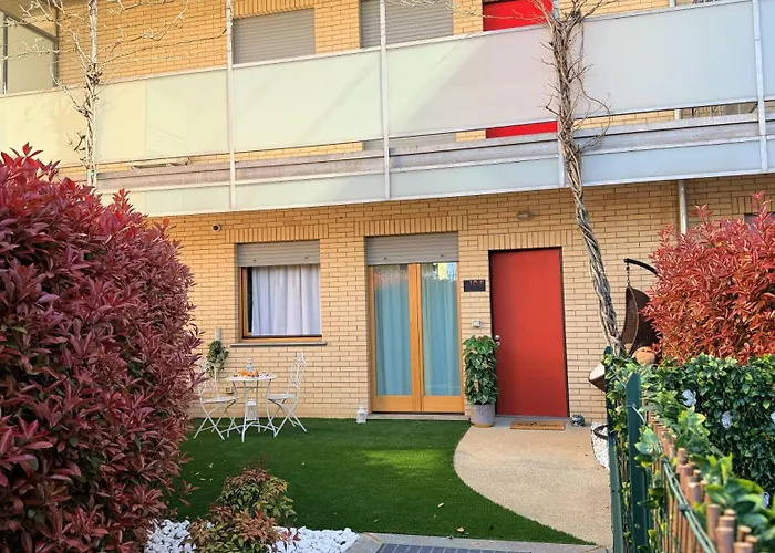 Elica Garden Piano Terra Con Giardino Privato